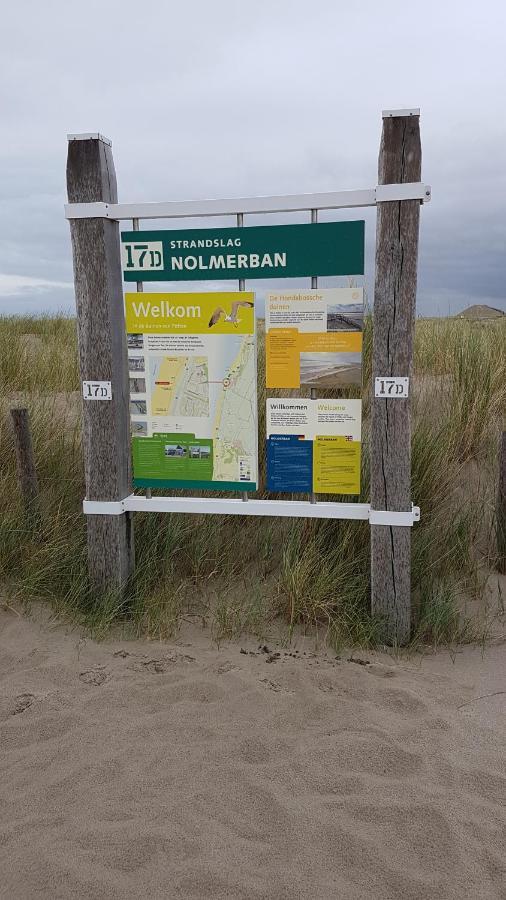 Strandhuis De Zeeparel Met Hottub Petten Luaran gambar