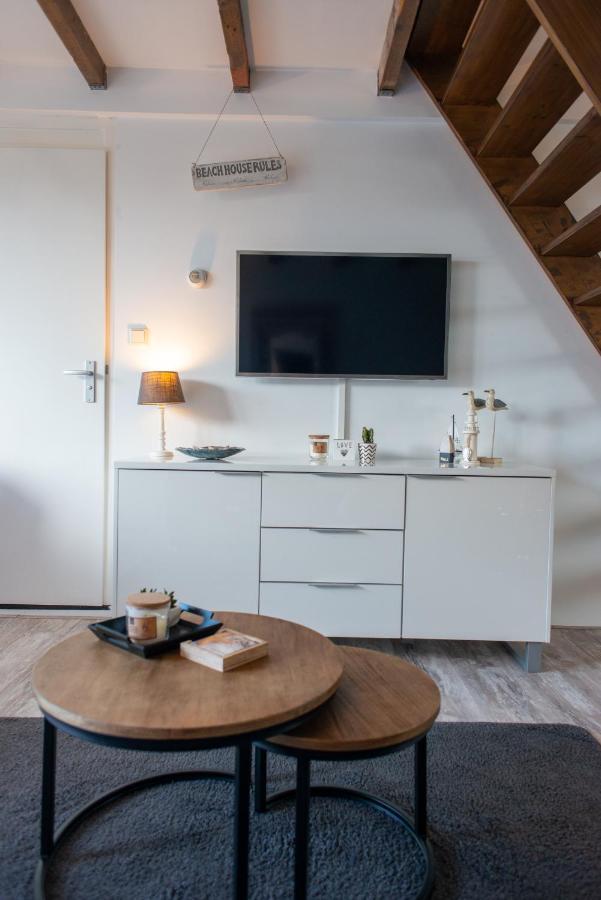 Strandhuis De Zeeparel Met Hottub Petten Luaran gambar