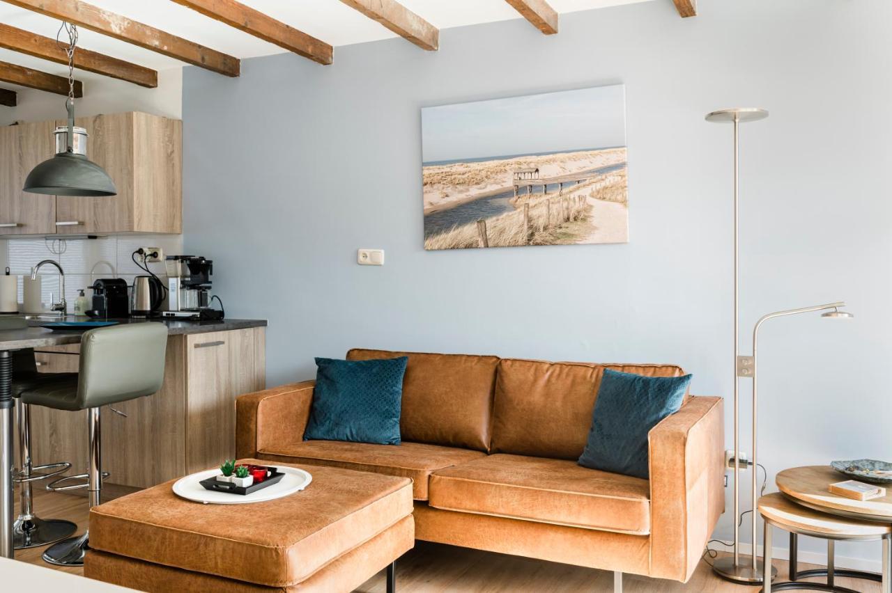 Strandhuis De Zeeparel Met Hottub Petten Luaran gambar